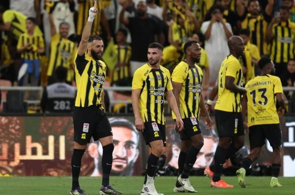 جوائز الدوري السعودي موسم 2024 ـ 2025.. متى يتسلمها اللاعبون؟