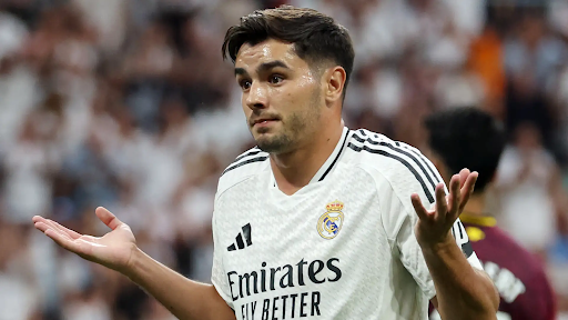 إبراهيم دياز يقترب من توقيع عقد جديد مع ريال مدريد