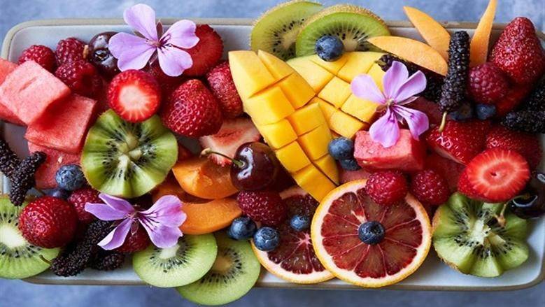 6 فواكه تجنب تناولها على معدة فارغة
