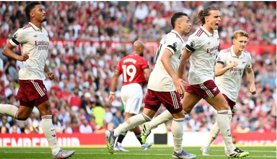 موعد مباراة أرسنال وليدز يونايتد في الدوري الإنجليزي