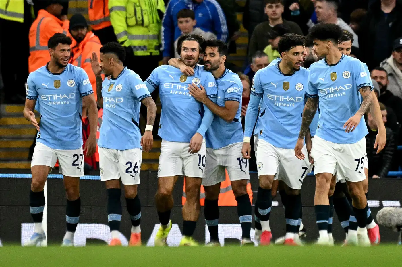 تشكيل مانشستر سيتي المتوقع ضد توتنهام في الدوري الإنجليزي.. ما موقف مرموش؟