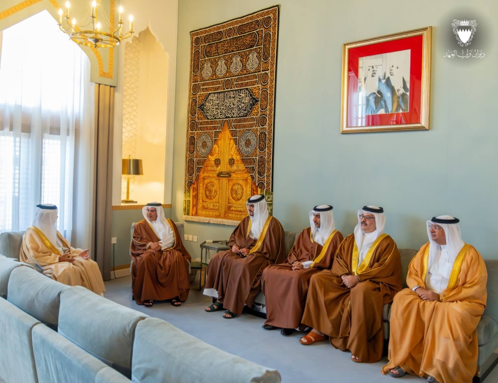 نائب جلالة الملك ولي العهد يستقبل وزير الداخلية رئيس مجلس المرور