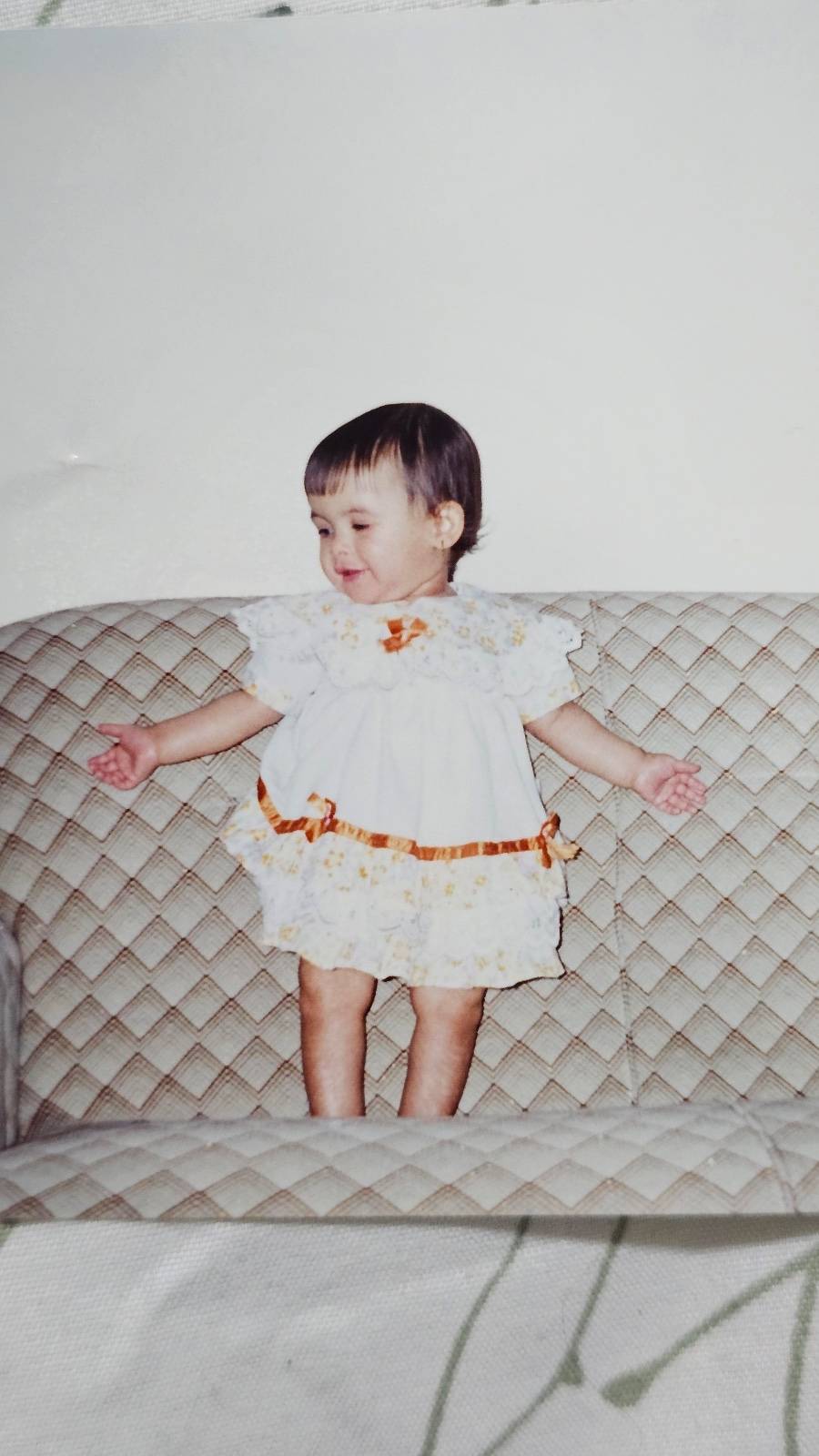 من الألم إلى الإبداع.. البحرينية زينب حبيب تتحدى المرض وتلهم الآخرين بالأمل