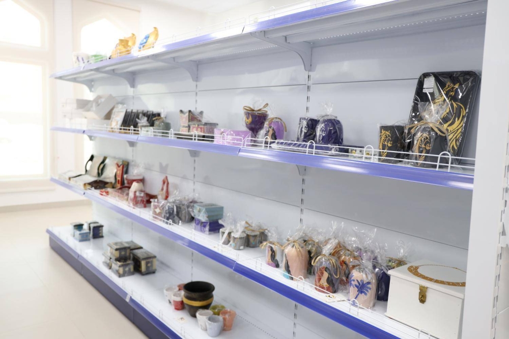 "التنمية الاجتماعية" تفتتح "متجر الأيادي البحرينية" لمنتجات الأسر المنتجة