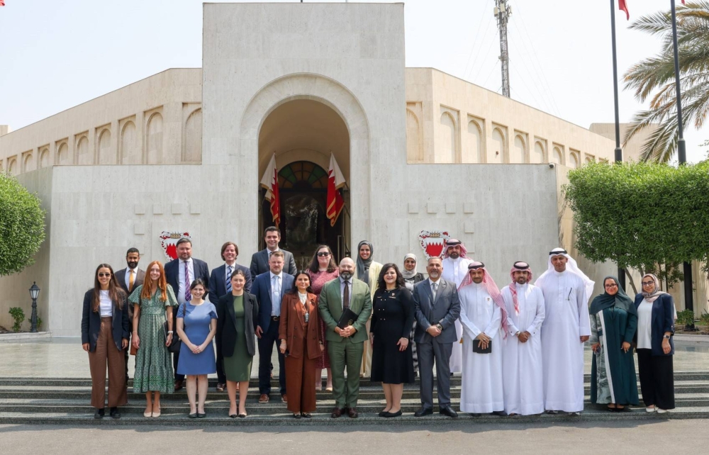 "الشورى" يستقبل وفدًا من موظفي مجلسي النواب والشيوخ الأمريكي