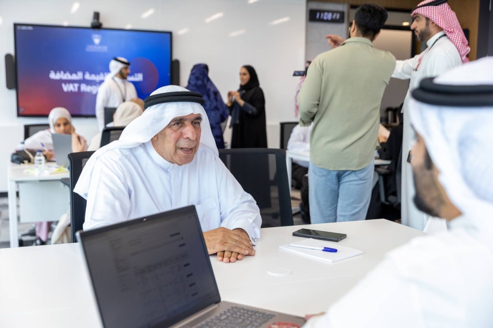 الجهاز الوطني للإيرادات ينظم لقاءاً مباشراً لدعم المنشآت الصغيرة والمتوسطة