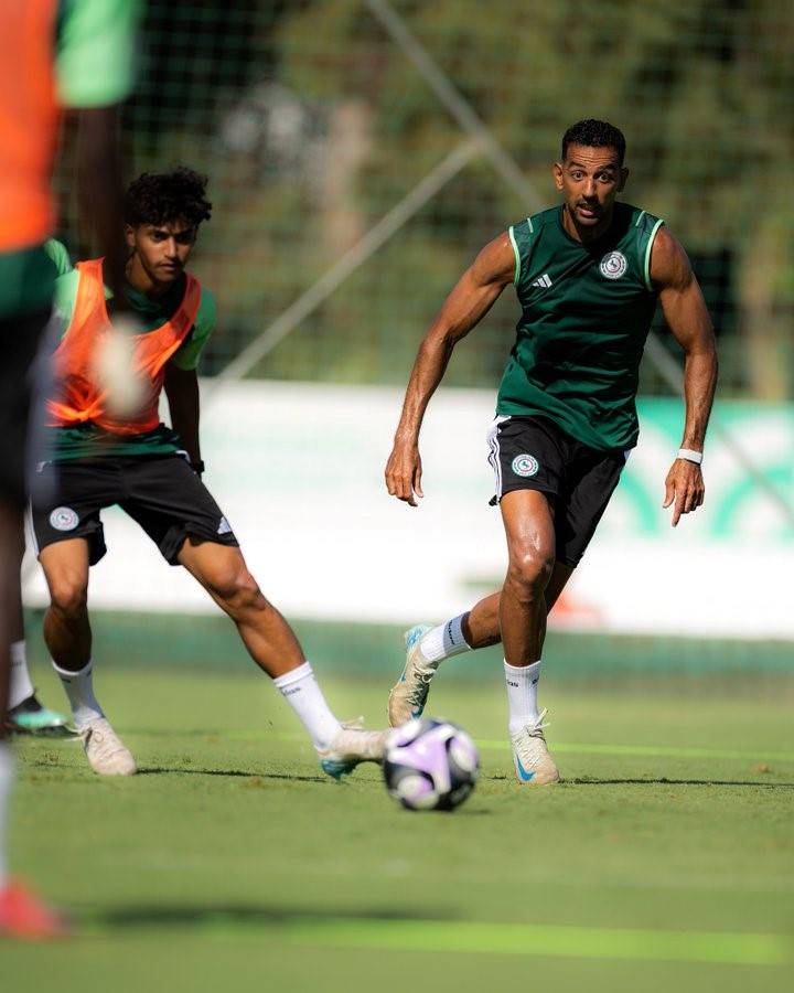 أحمد حسن كوكا يغيب عن مباراة الاتفاق والخلود في الدوري السعودي