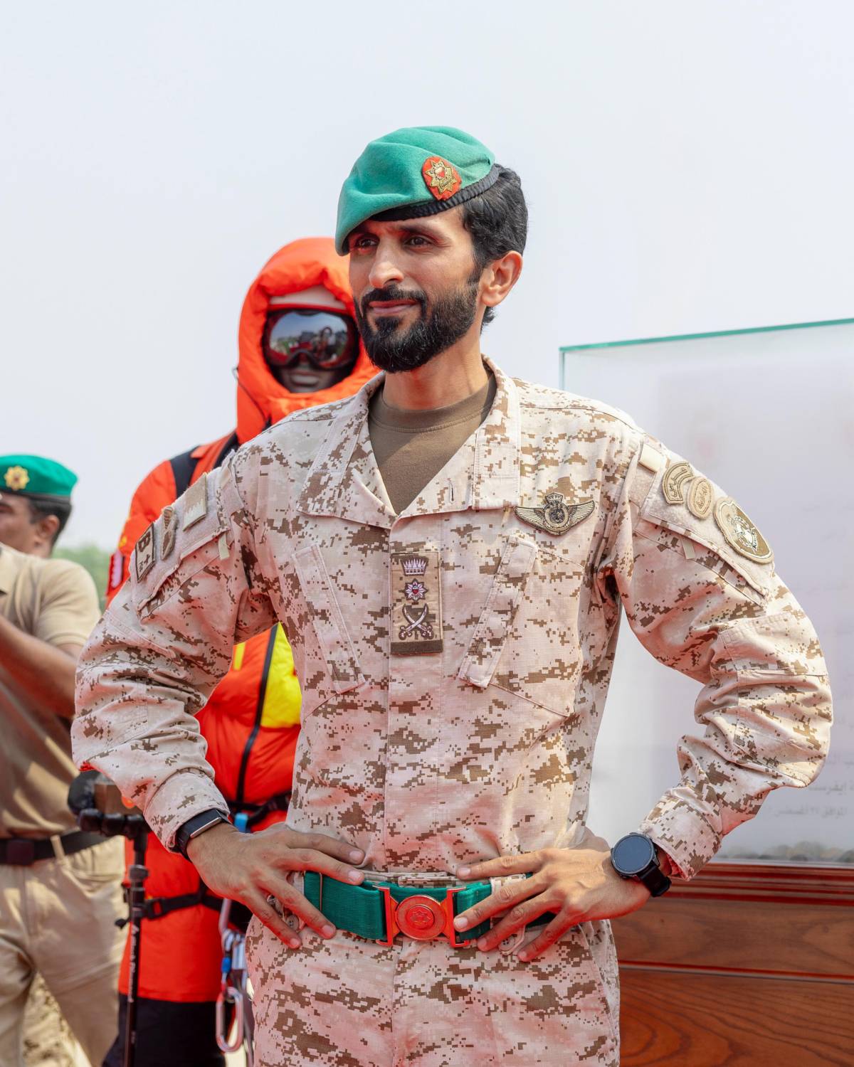 ناصر بن حمد: دوار معسكر الروضة شاهدٌ على إنجاز رجال الحرس الملكي بالوصول إلى قمة جبل إيفرست