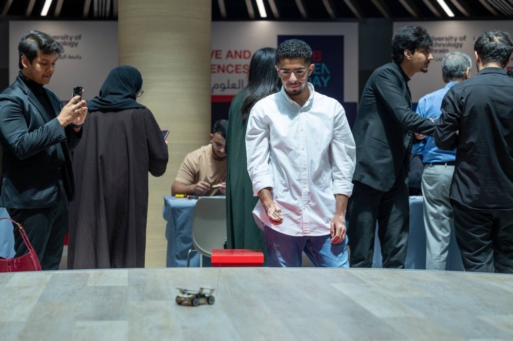 جامعة البحرين للتكنولوجيا تقيم اليوم المفتوح للطلبة