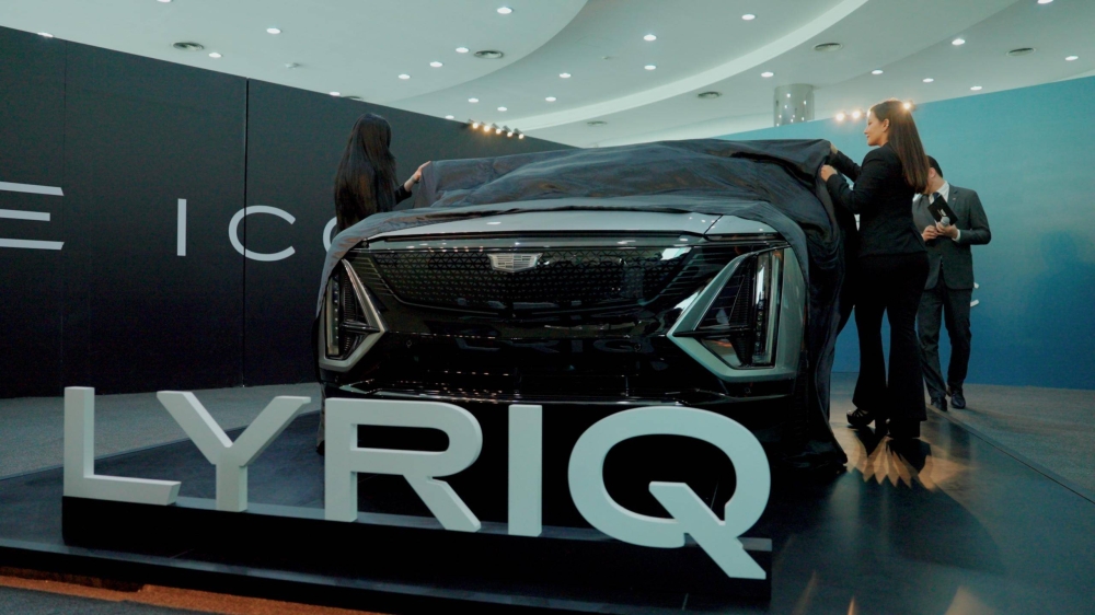 "الوطنية للسيارات" تكشف طرازات كاديلاك الجديدة بالبحرين في حفل حصري