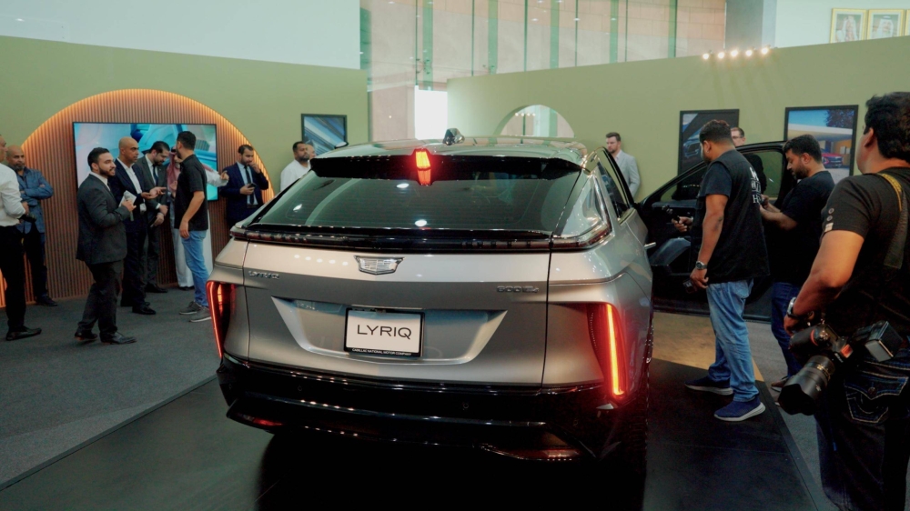 "الوطنية للسيارات" تكشف طرازات كاديلاك الجديدة بالبحرين في حفل حصري