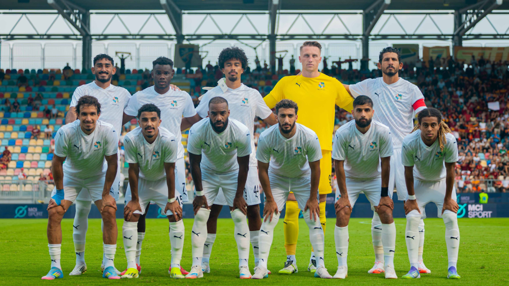 الأهلي السعودي يفتتح الدوري أمام نيوم في مواجهة مصرية بنكهة خاصة