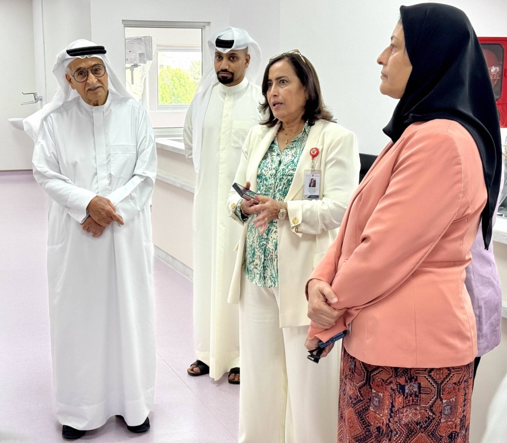 محمد بن عبدالله يقوم بزيارة تفقدية لمجمع السلمانية الطبي