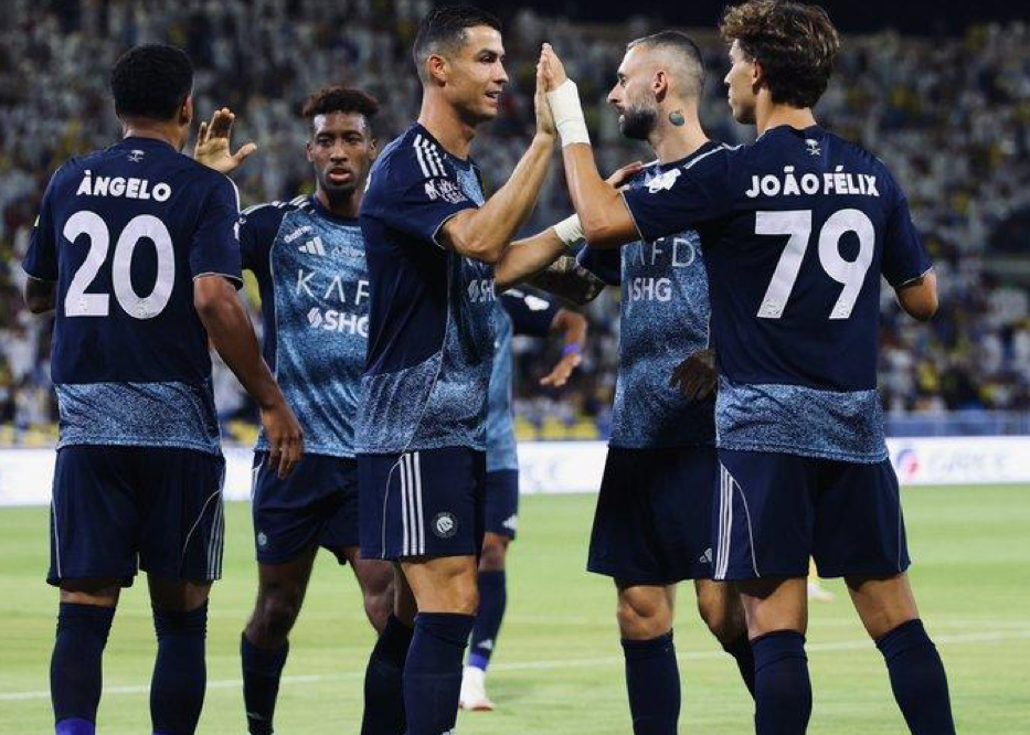 رونالدو يشعل دوري روشن بـ "بسم الله" والنصر يكتسح التعاون بخماسية.. فيديو