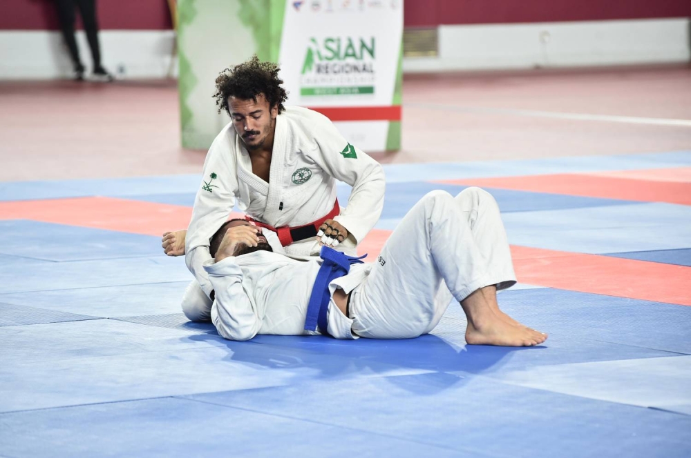 سلمان بن محمد يشهد منافسات بطولة غرب آسيا للجوجيتسو 2025