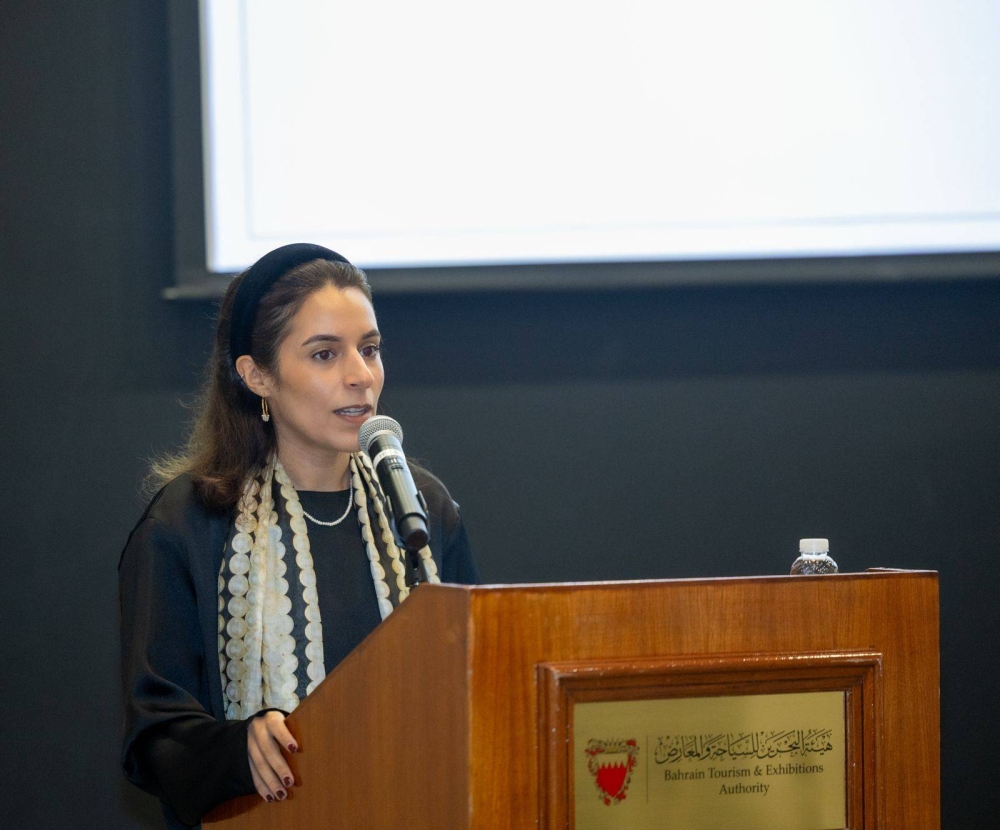 &laquo;السياحة والمعارض&raquo; تنظم ورشة تدريبية مع سلطنة عمان