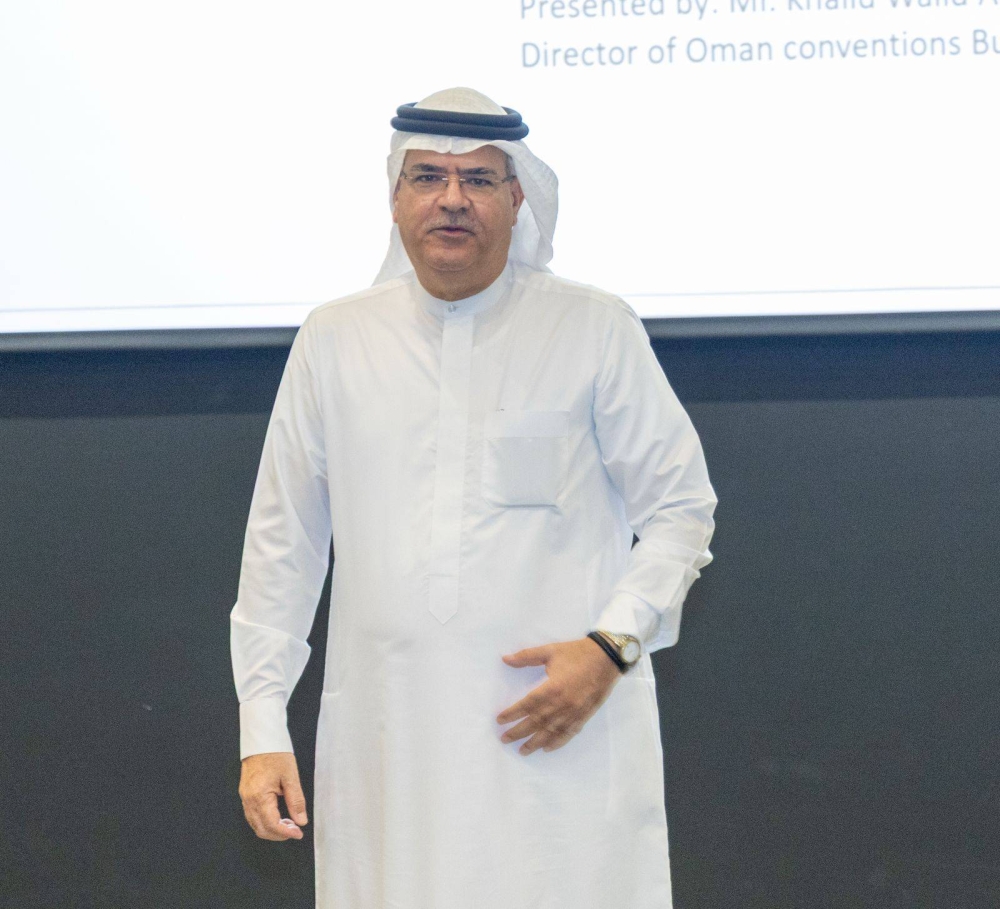 &laquo;السياحة والمعارض&raquo; تنظم ورشة تدريبية مع سلطنة عمان