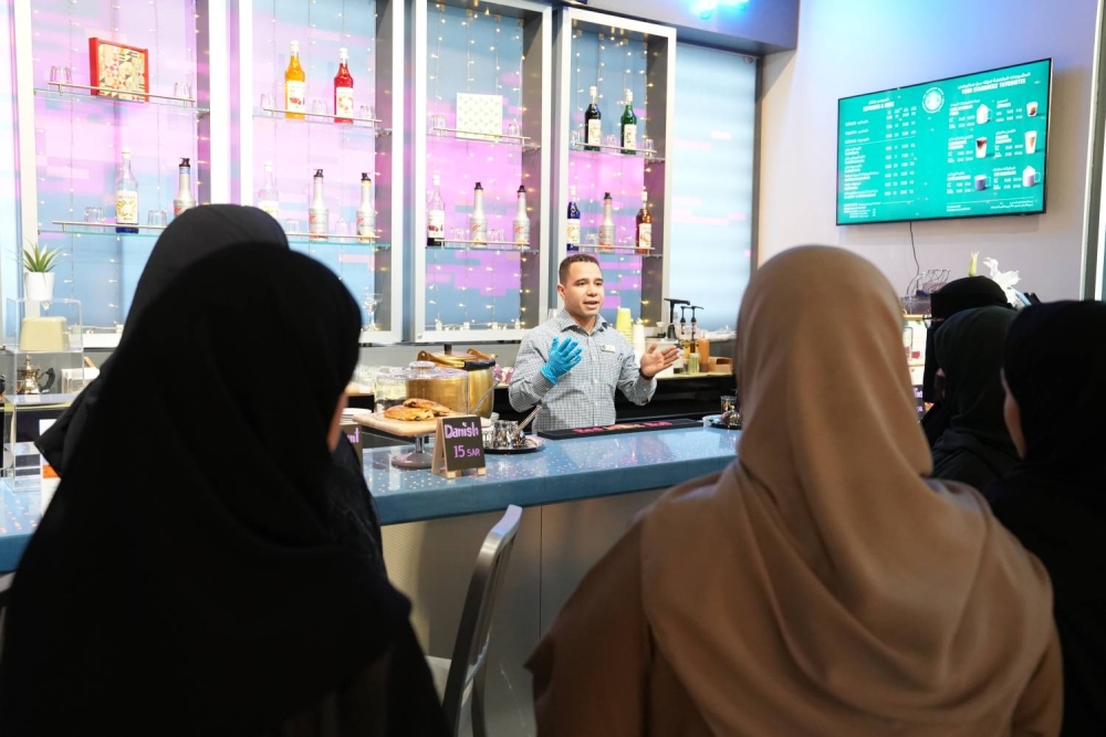 خالد بن خليفة: 100% من خريجي فاتيل البحرين حصلوا على عروض عمل قبل التخرج