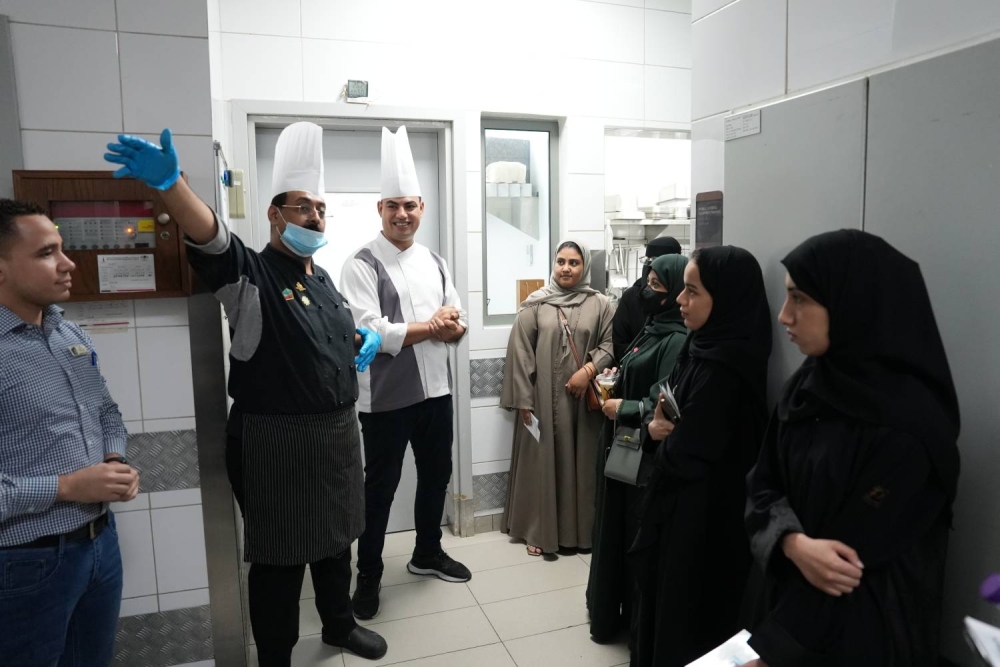 خالد بن خليفة: 100% من خريجي فاتيل البحرين حصلوا على عروض عمل قبل التخرج