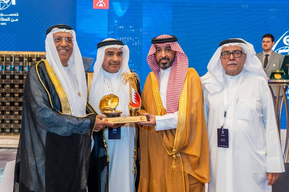 الهلال الأحمر البحريني يشارك باجتماع المنظمة العربية للهلال الأحمر والصليب الأحمر بالرياض