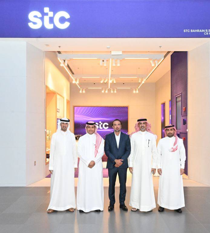 stc البحرين تفتتح أحدث متاجرها الرئيسة ضمن التوسعة الجديدة لمجمع الأفنيوز