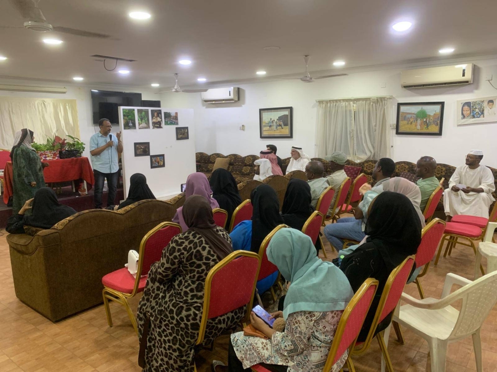 النادي السوداني ينظم أول فعالية من نوعها في التوعية بأهمية الزراعة قدمتها د. سارة عمر