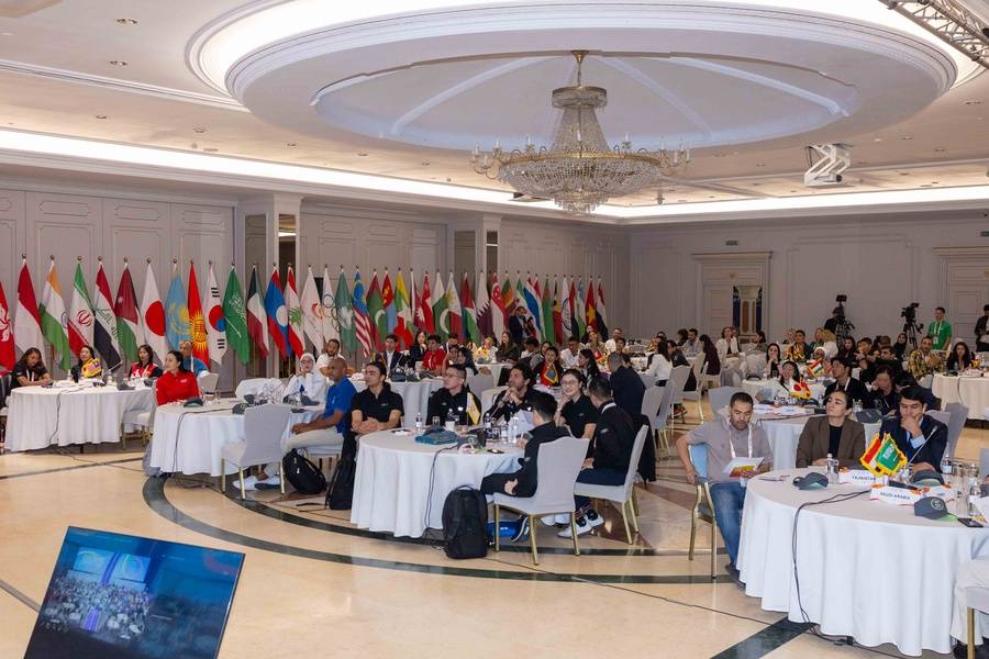 كوفنتري تحث الرياضيين على إسماع أصواتهم