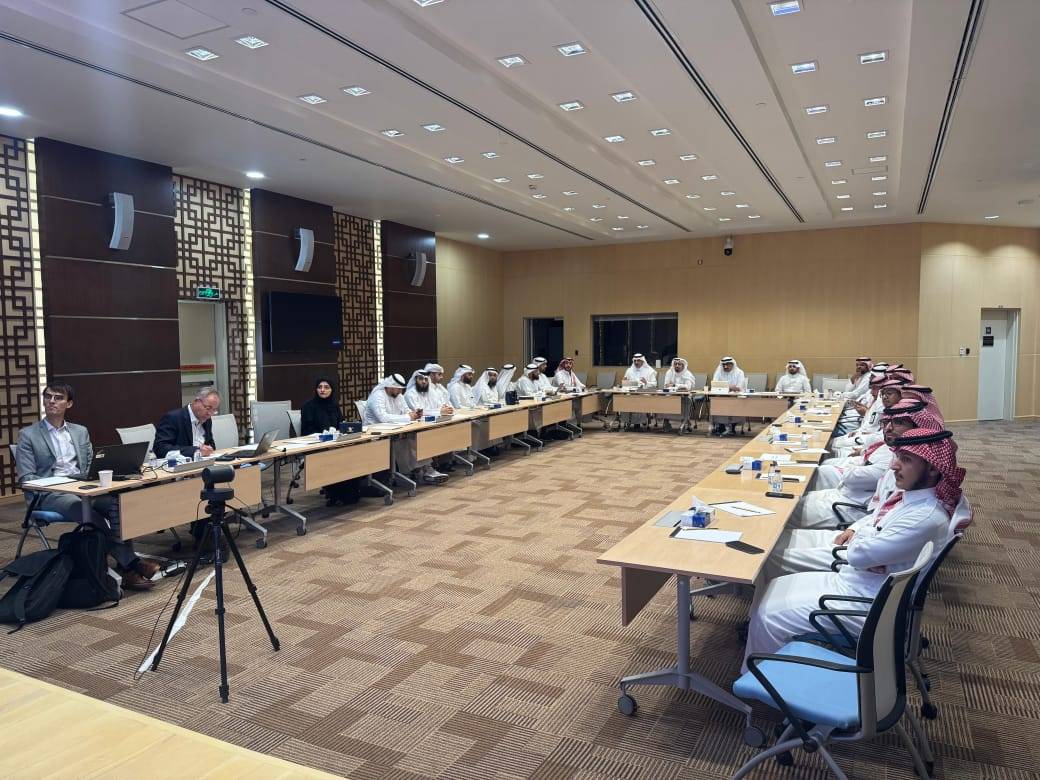 الربط الكهربائي الخليجي يستعرض أفضل الممارسات العالمية لإدماج مصادر الطاقة المتجددة بموثوقية وأمان