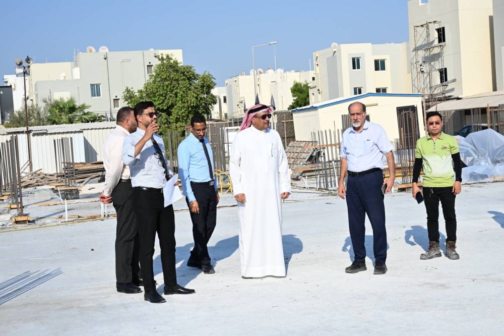 مدير عام الأوقاف الجعفرية يطلّع على مستجدات العمل في مشاريع مساجد مدينة سلمان
