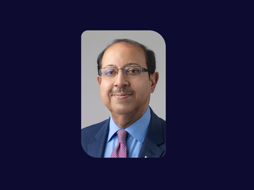 المسقطي يشيد بما يطرحه ولي العهد رئيس الوزراء من رؤى استراتيجية ومبادرات تنموية