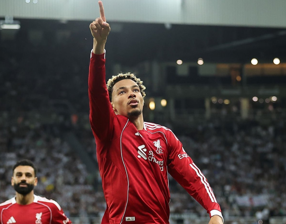 هوجو إيكيتيكي مهدد بعقوبة مرورية في إنجلترا