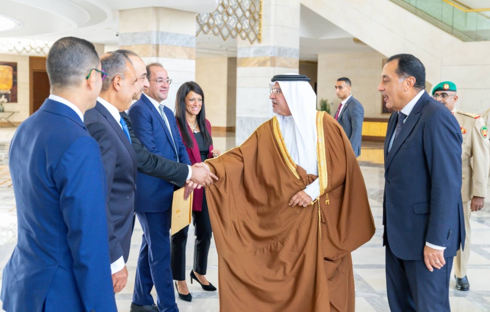ولي العهد رئيس الوزراء يشهد توقيع عدد من اتفاقيات ومذكرات التفاهم بين البحرين ومصر