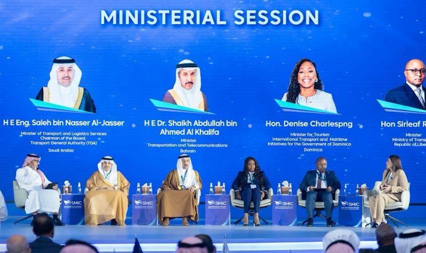 وزير المواصلات: البحرين ماضية في دعم المبادرات الدولية لتعزيز استدامة قطاع النقل البحري