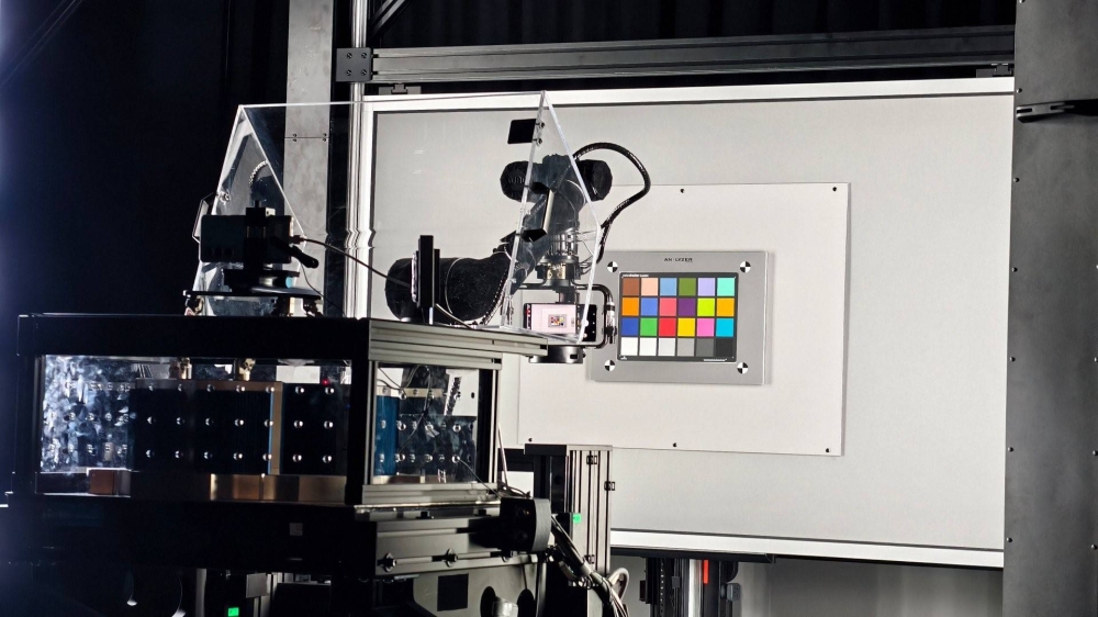 TECNO وDXOMARK تطلقان أول مختبر آلي لاختبار كاميرات الهواتف الذكية