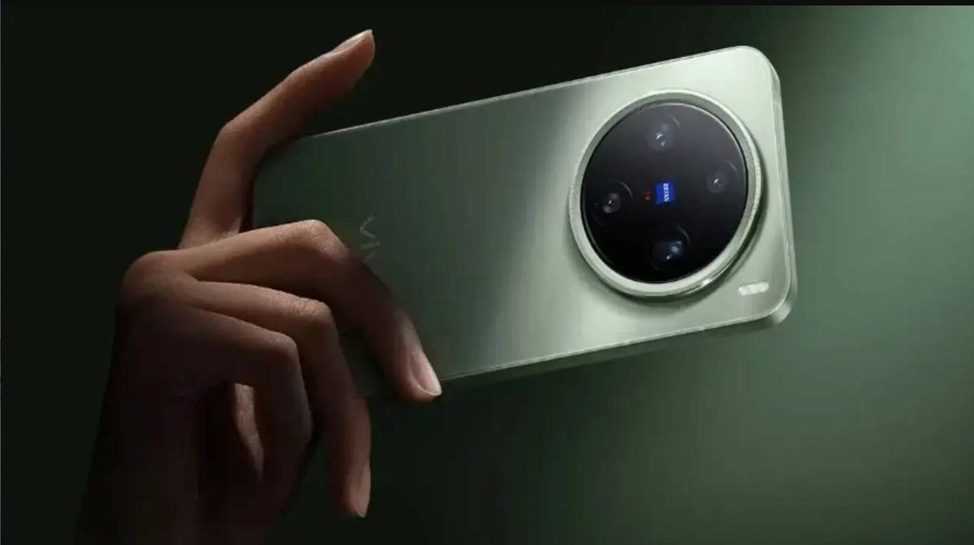 فيفو تكشف أسرار قوة عدسة X300 Pro المقربة بدقة 200 ميجابكسل