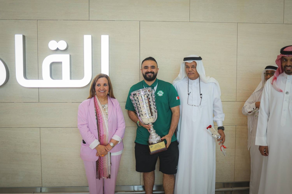 الهيئة العامة للرياضة تستقبل نادي البحرين بطل الأندية العربية لكرة الطاولة