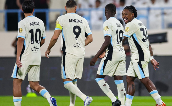 الاتحاد السعودي يستعيد جاهزيته الكاملة قبل مواجهة الفتح في دوري روشن