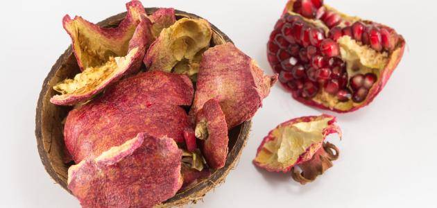 كيف يحمي قشر الرمان طفلك من هشاشة العظام والتسوس؟