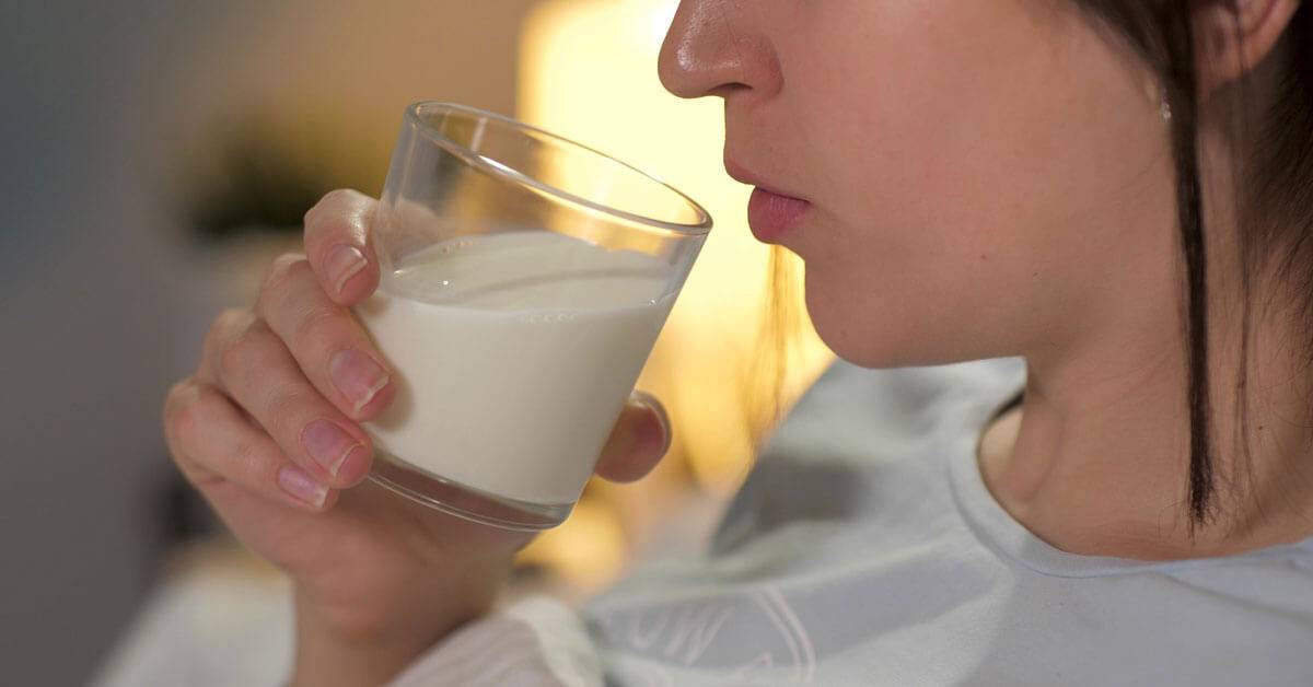 6 مشروبات تساعد على النوم العميق والتخلص من الأرق