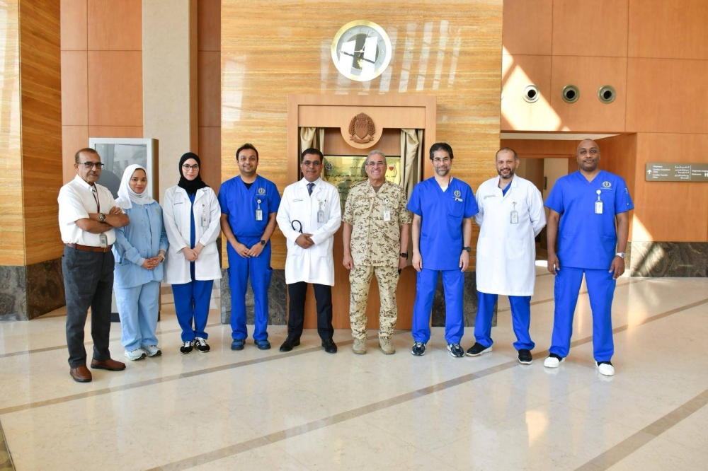 الخدمات الطبية الملكية يجري أول عملية ناجحة لزراعة جهاز دعم القلب (LVAD)  في البحرين