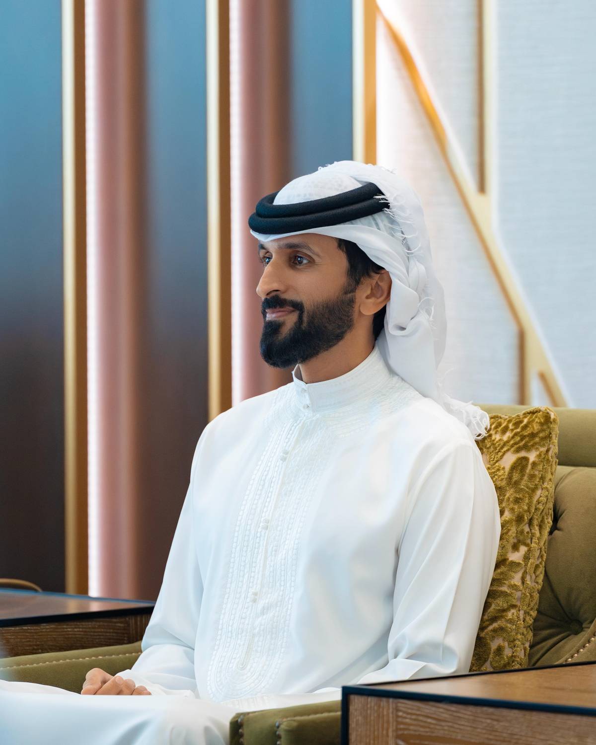 ناصر بن حمد: برنامج &laquo;جرب تشتغل&raquo; يعزز خبرات الشباب ويترجم الشراكة المجتمعية