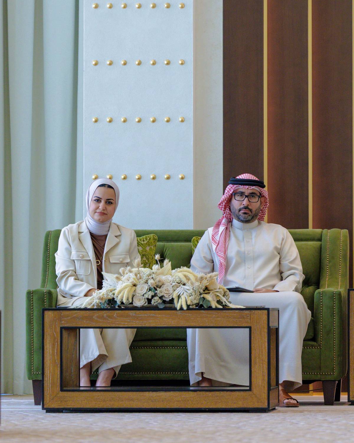 ناصر بن حمد: برنامج &laquo;جرب تشتغل&raquo; يعزز خبرات الشباب ويترجم الشراكة المجتمعية