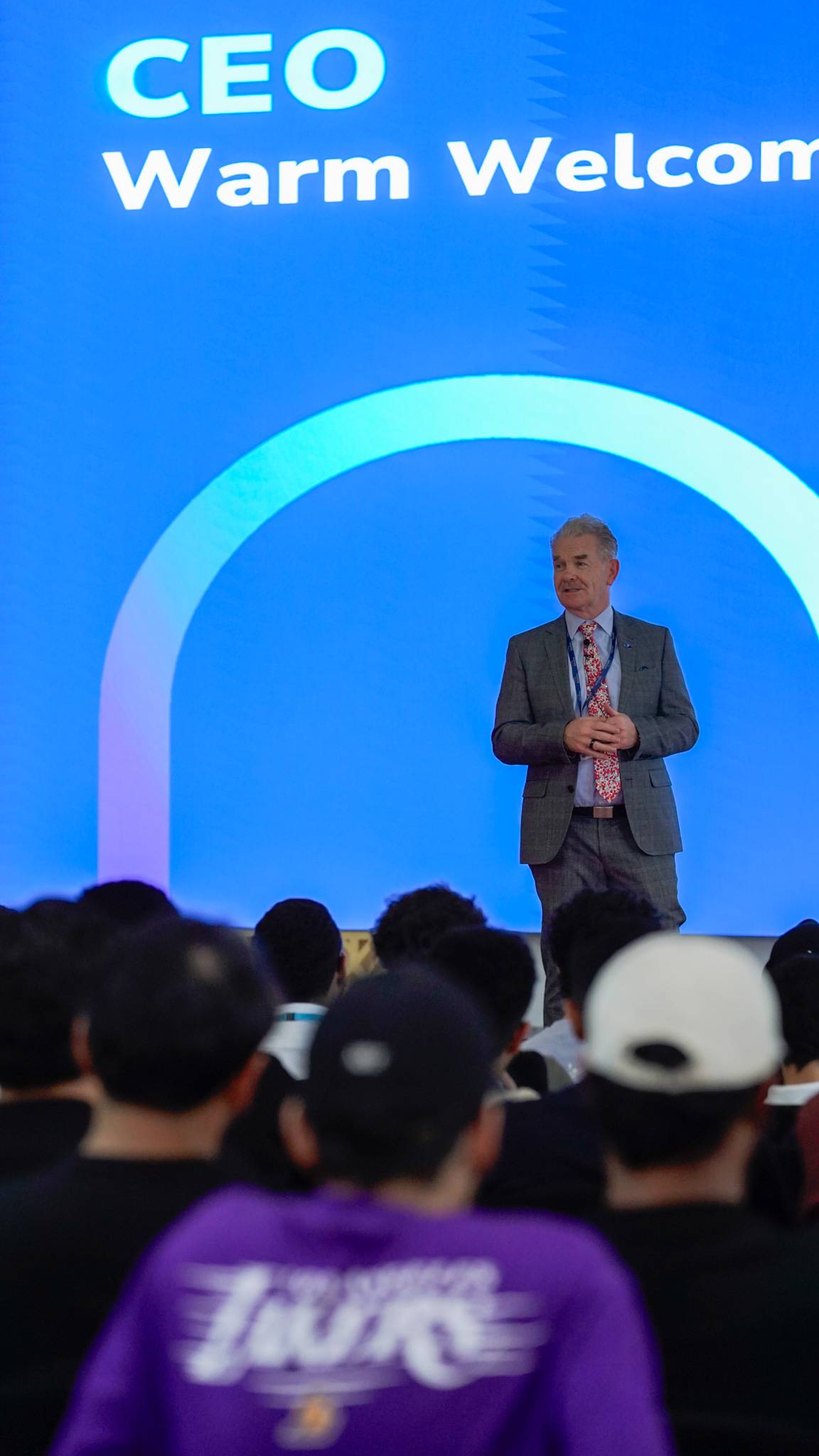 استعدادًا للعام الجديد... "بوليتكنك البحرين" تنظم برنامج التهيئة لطلبتها المستجدين