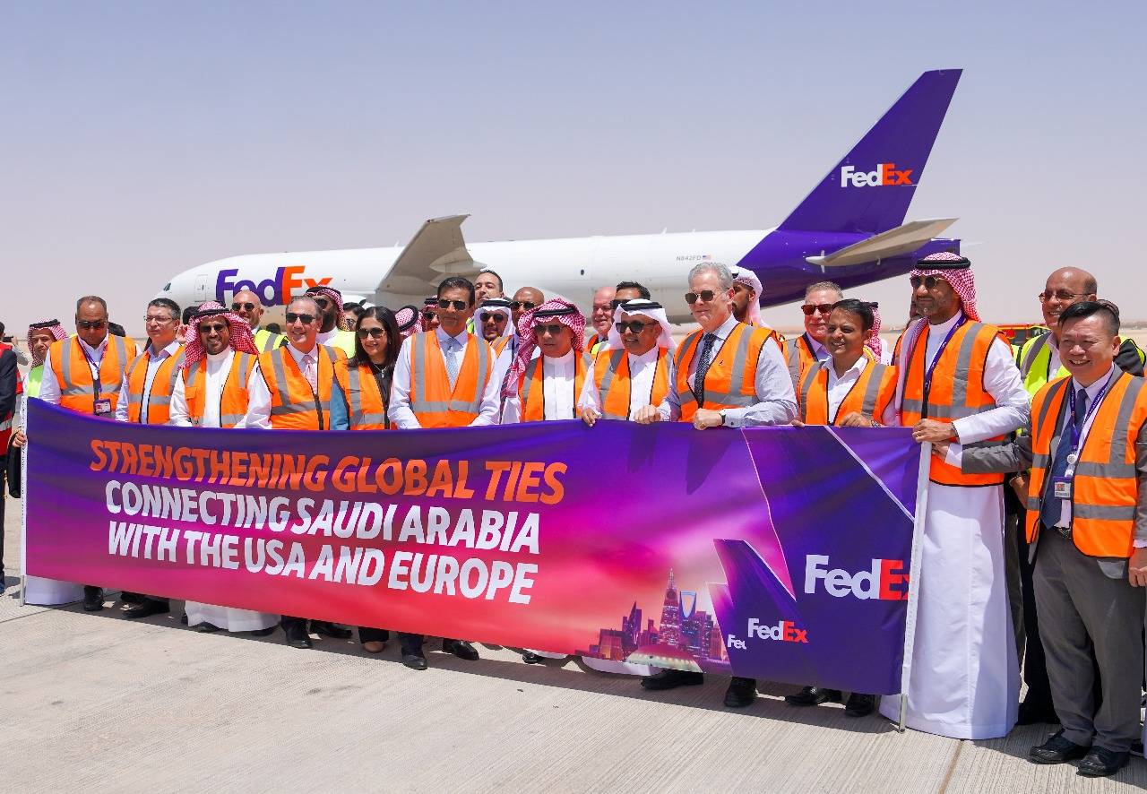 فيديكس تسيّر أول رحلة تربط المملكة العربية السعودية بالولايات المتحدة وأوروبا بدون توقف*