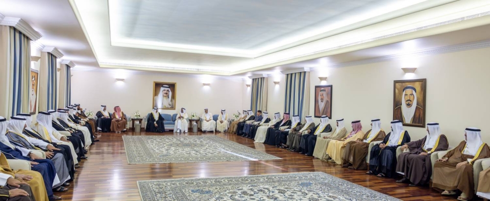 الملك يشرف حفل زواج الشيخ خالد بن ناصر بن خالد آل خليفة حفيد وزير الديوان الملكي