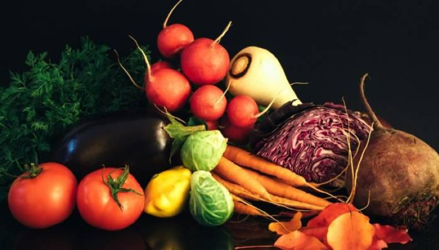 هذه الأطعمة تقلل من سيولة الدم.. احرص على تناولها