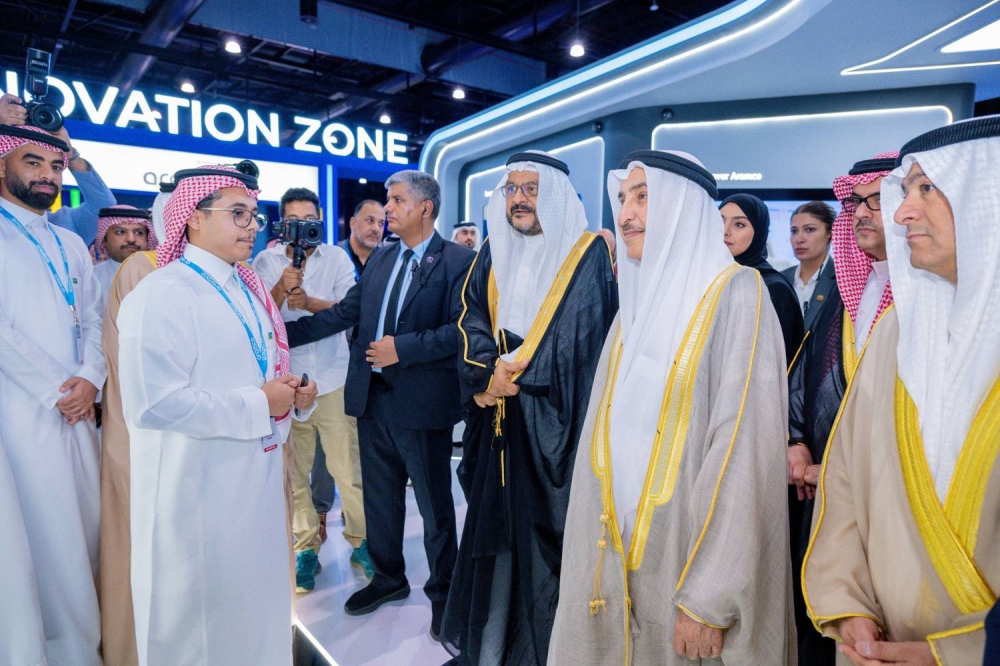 خالد بن عبد الله يفتتح أعمال المؤتمر العالمي للمياه والطاقة وتغير المناخ