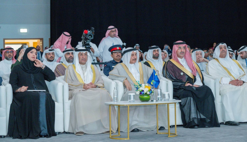 خالد بن عبد الله يفتتح أعمال المؤتمر العالمي للمياه والطاقة وتغير المناخ