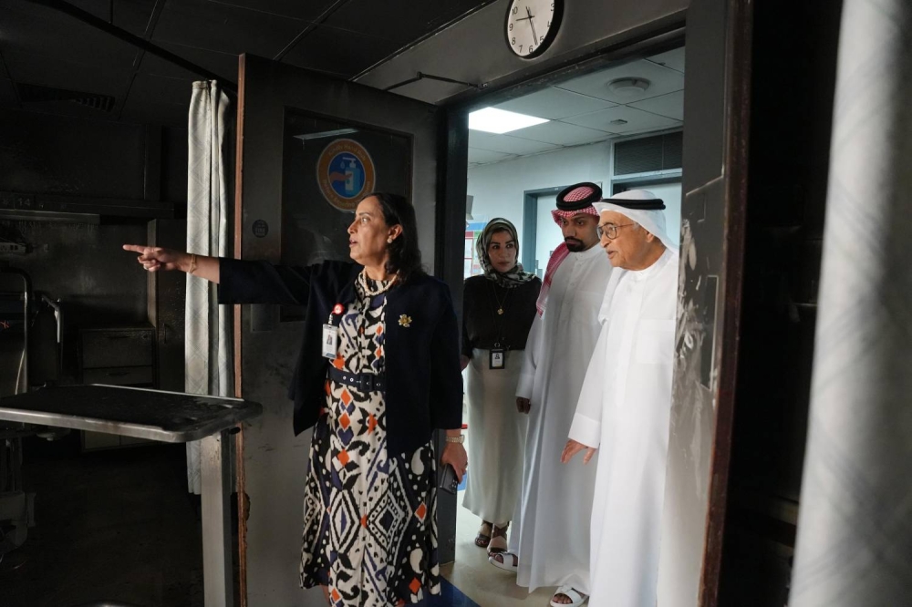 رئيس &laquo;الأعلى للصحة&raquo; يطلع على سير العمل في مجمع السلمانية الطبي عقب الحريق المحدود