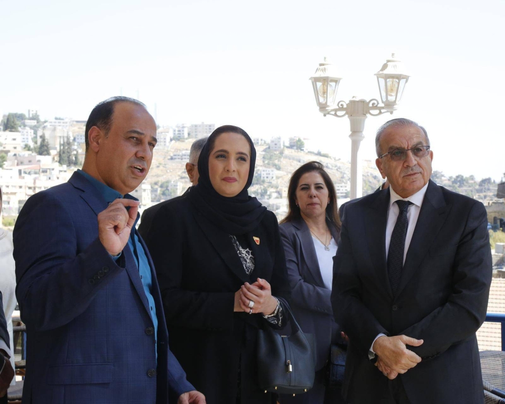 آمنة الرميحي&nbsp;تبرم مع نظيرها الأردني مذكرة البرنامج التنفيذي للتعاون في مجالات الإسكان والتخطيط العمراني